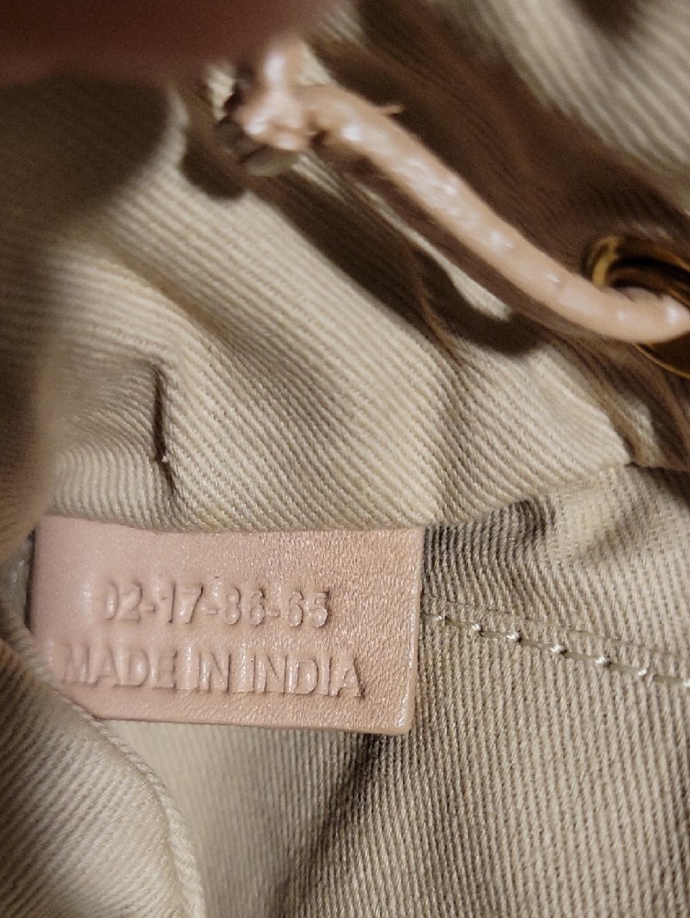 See By Chloe Pink/Nude/Tan Leather Crossbody Bag with Tassel Detail - Picture 11 of 13